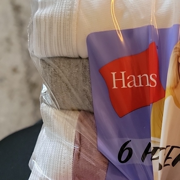 Hanes hipster plus panties 6 In the package - Picture 6 of 6